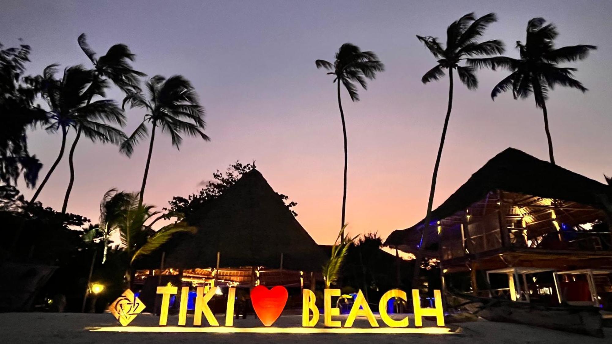 Tiki Beach Club & Resort (Adults Only) Bwejuu Exterior photo