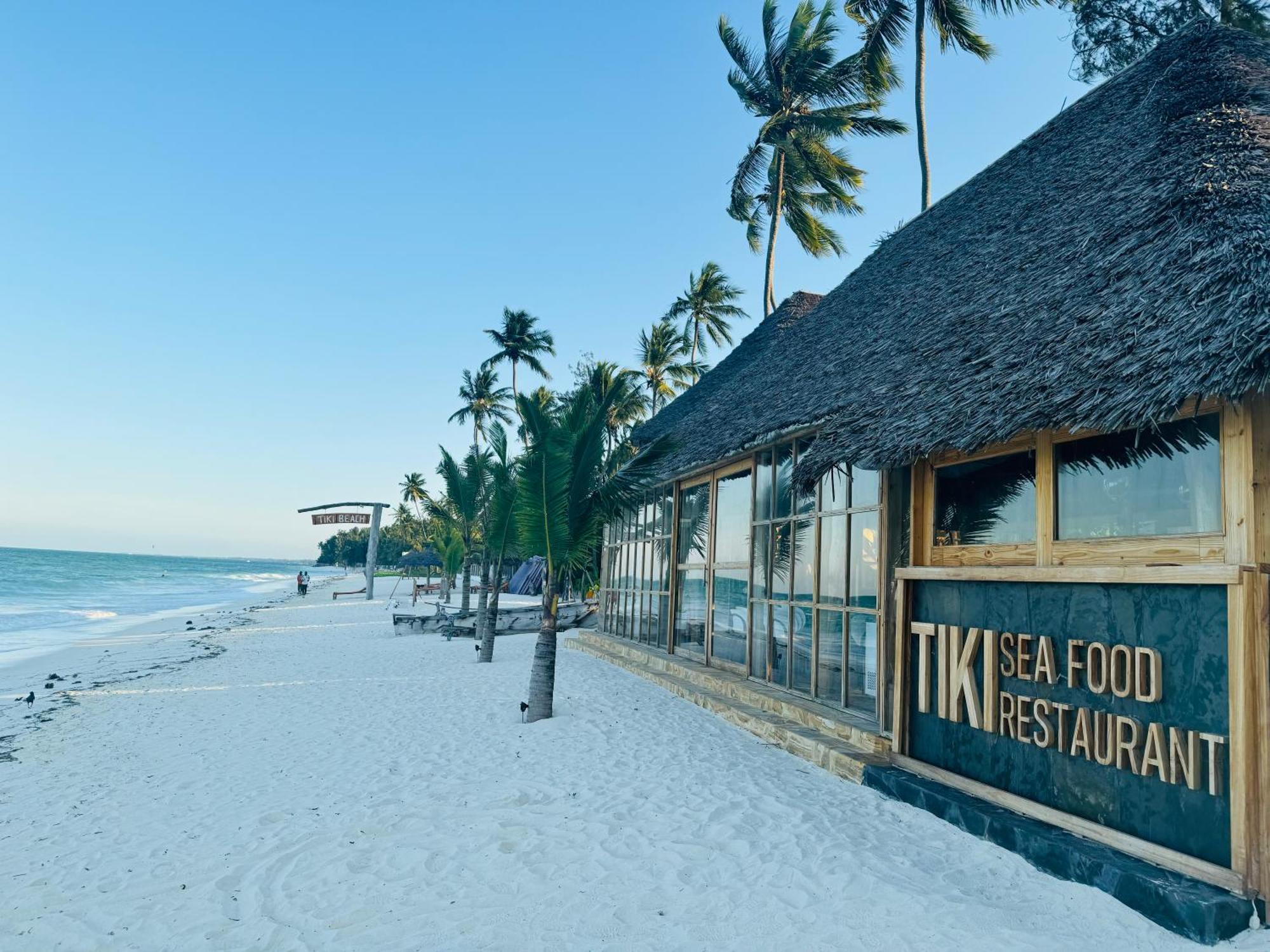 Tiki Beach Club & Resort (Adults Only) Bwejuu Exterior photo