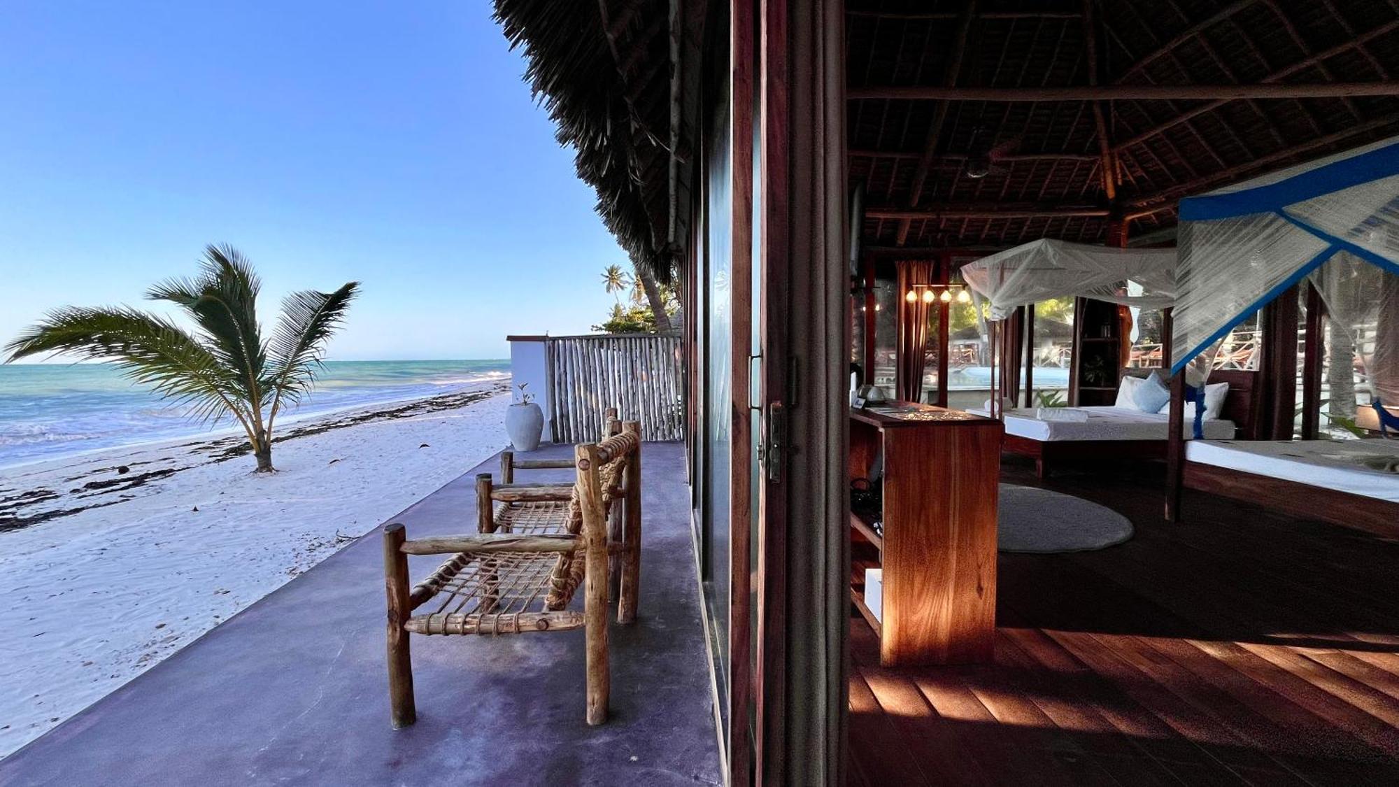 Tiki Beach Club & Resort (Adults Only) Bwejuu Exterior photo
