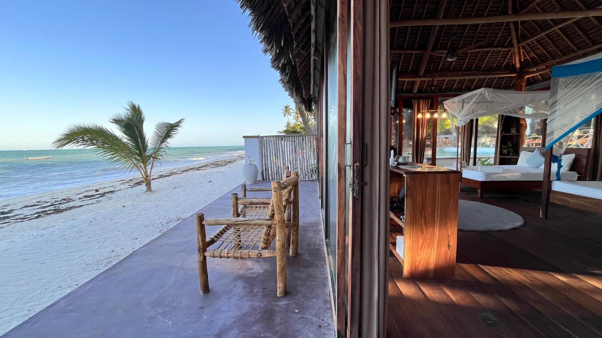 Tiki Beach Club & Resort (Adults Only) Bwejuu Exterior photo